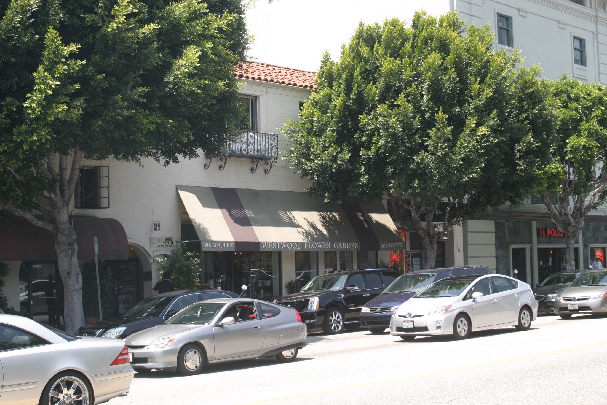 1085 Gayley Ave, Los Angeles, CA à louer Photo du bâtiment- Image 1 de 2