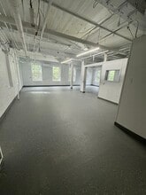 504 Hazard Ave, Enfield, CT à louer Photo intérieure- Image 1 de 1