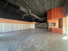 406 W Whitestone Blvd, Cedar Park, TX for lease Interior Photo- Image 2 of 4
