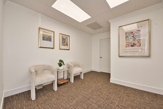 121 Pulaski Rd, Kings Park, NY for sale Interior Photo- Image 2 of 9