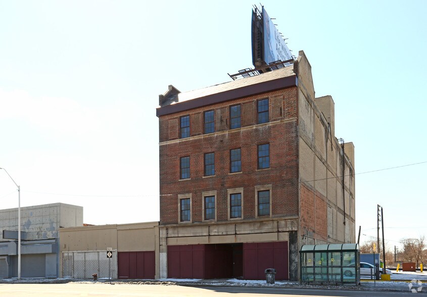 9111-9117 Grand River Ave, Detroit, MI à vendre - Photo principale - Image 1 de 3