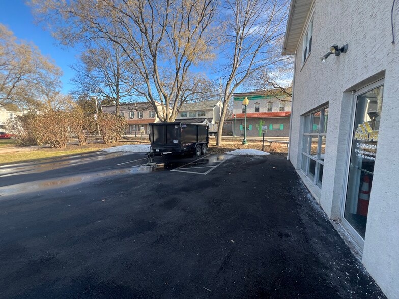 103-111 N 2nd St, North Wales, PA à louer - Photo du bâtiment - Image 3 de 23