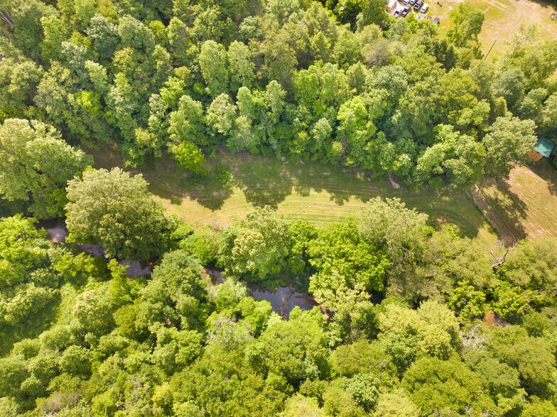 316 KY-172, Staffordsville, KY à vendre - Aérien - Image 2 de 16