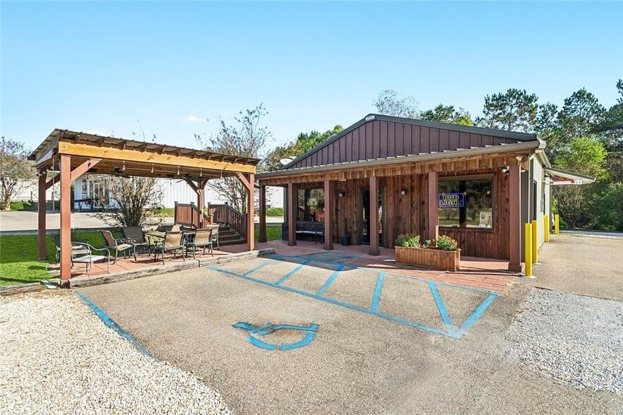 82004 Louisiana 25, Folsom, LA à vendre - Photo principale - Image 1 de 1