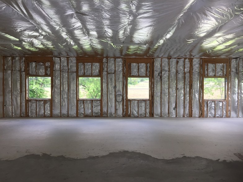 5250 Freemansburg Ave, Easton, PA for lease - Building Photo - Image 3 of 15