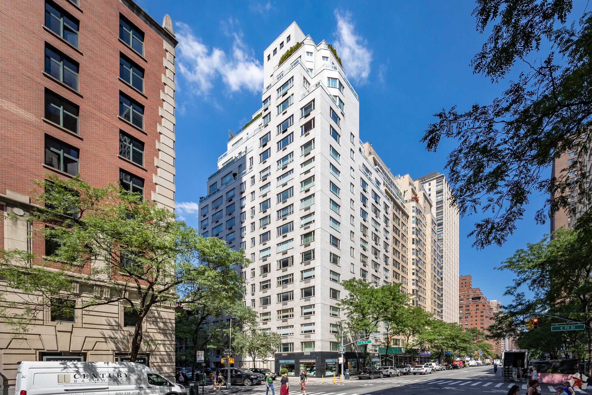 184-188 E 70th St, New York, NY for sale Primary Photo- Image 1 of 57