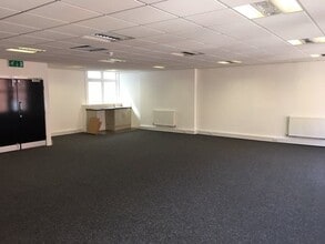 6-8 York Pl, Leeds for lease Interior Photo- Image 1 of 2