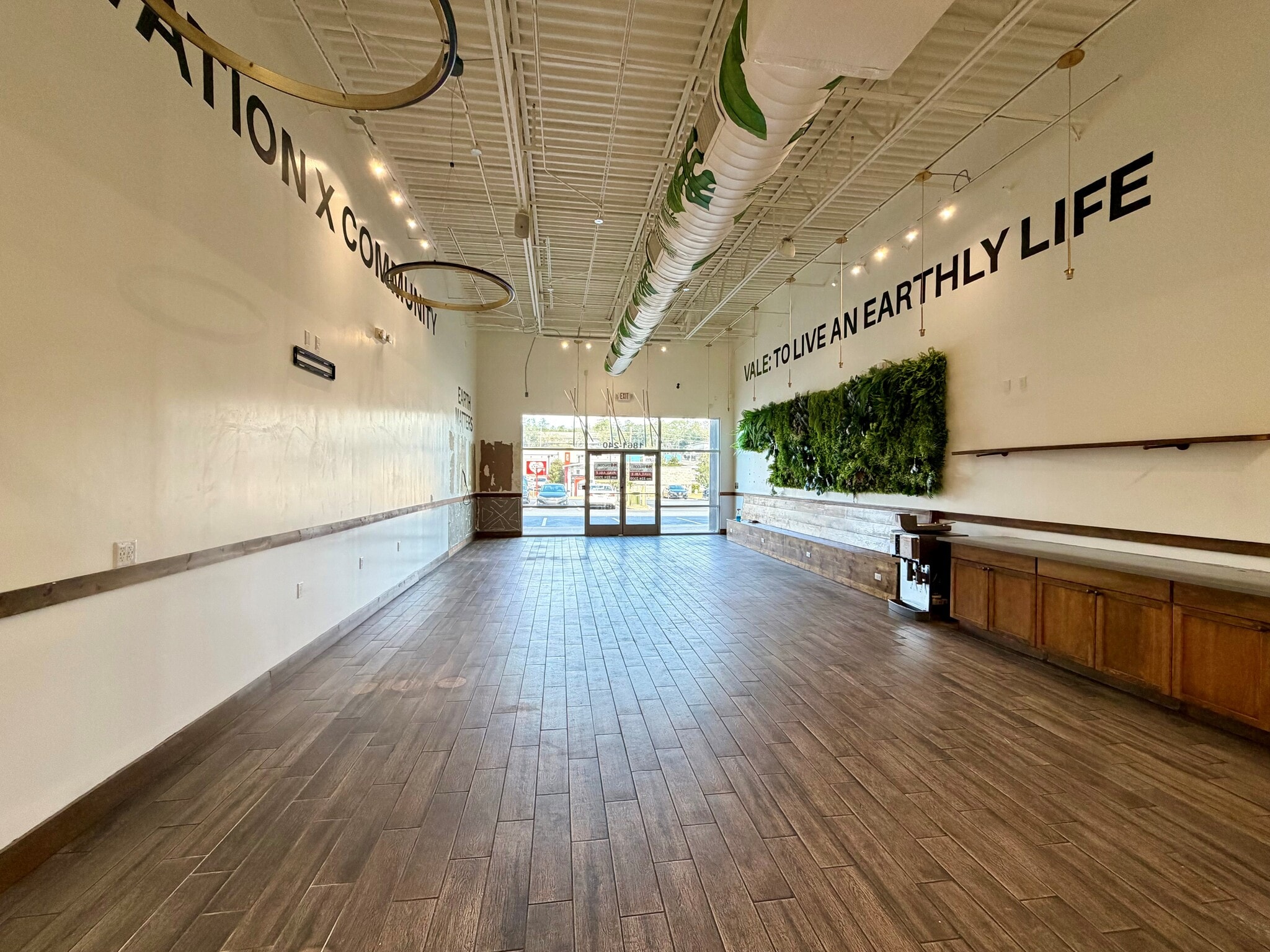 1833-1861 W Tennessee St, Tallahassee, FL for lease Interior Photo- Image 1 of 7