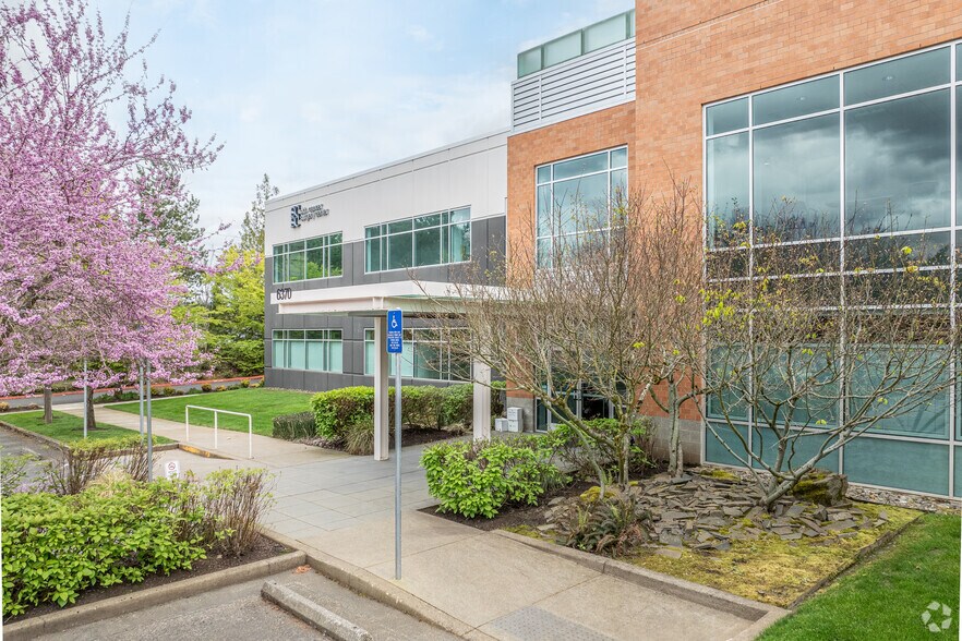 6370 SW Borland Rd, Tualatin, OR à louer - Photo du bâtiment - Image 3 de 8