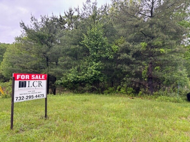 2681-2683 Highway 70, Wall, NJ à vendre - Photo du bâtiment - Image 2 de 3