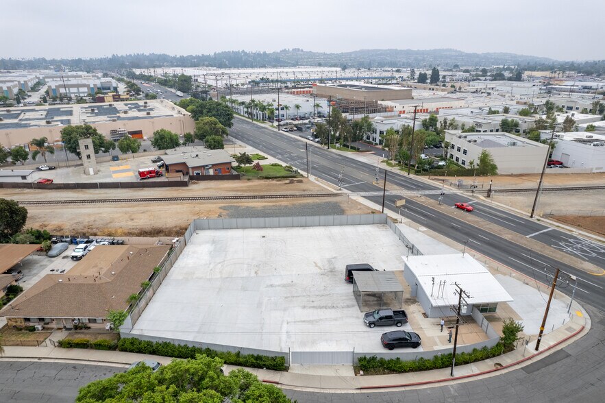 500 S Harbor Blvd, La Habra, CA à louer - Photo du bâtiment - Image 3 de 5
