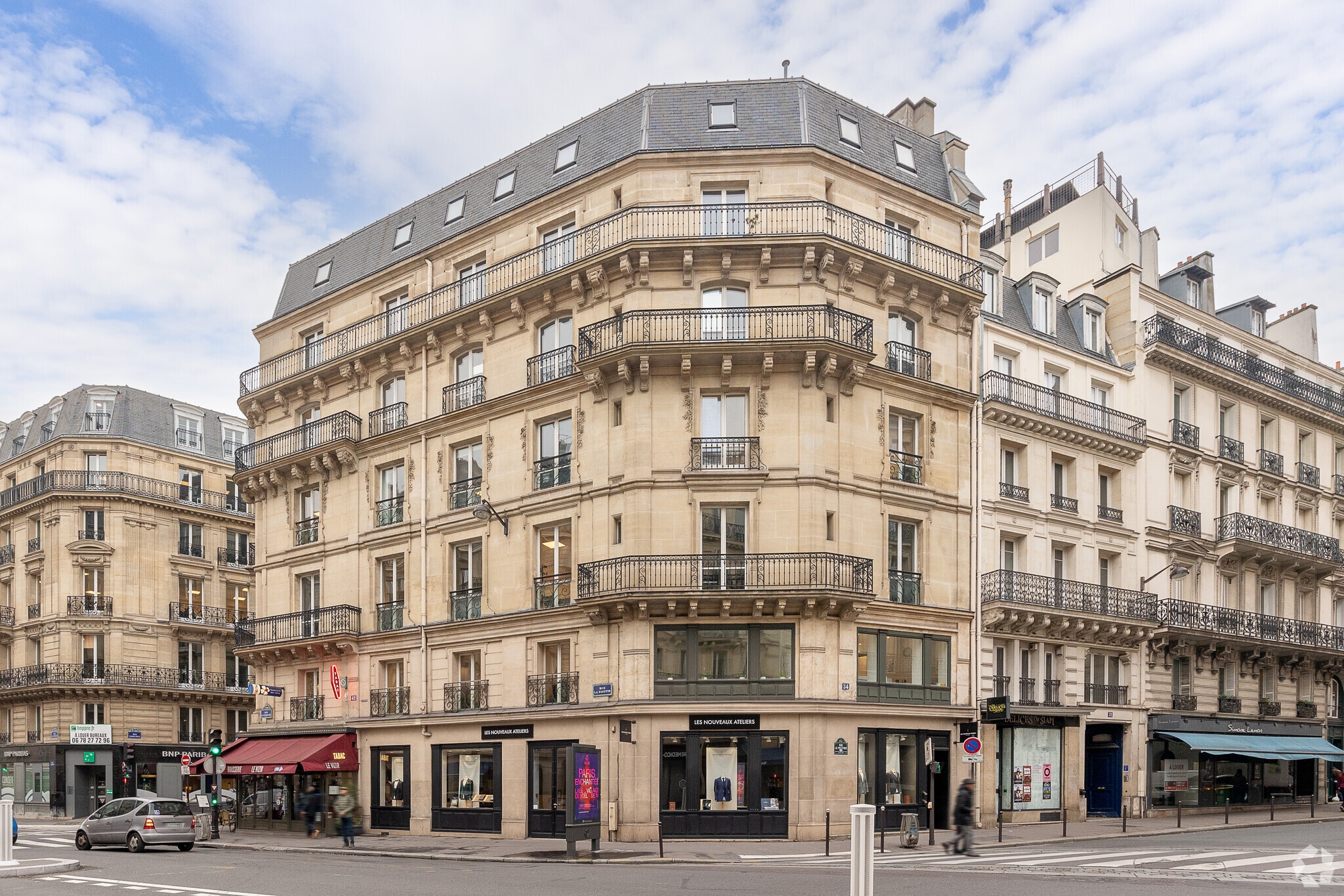 23 Rue Chauchat, Paris for lease Building Photo- Image 1 of 21