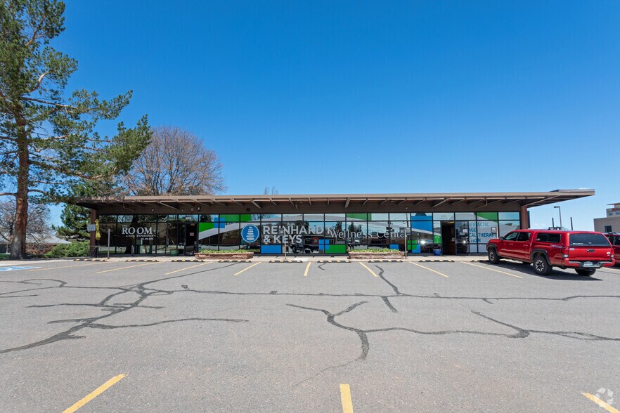 3915 E Exposition Ave, Denver, CO à louer - Photo du bâtiment - Image 2 de 4