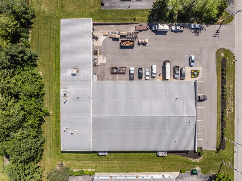 15535 Stony Creek Way, Noblesville, IN for sale - Building Photo - Image 3 of 8