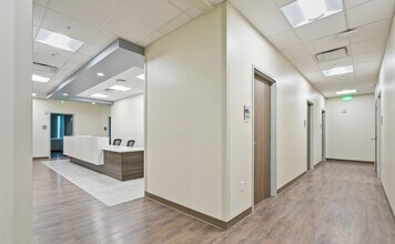 370 Veranda Falls Wy, Port Saint Lucie, FL for lease Interior Photo- Image 2 of 5