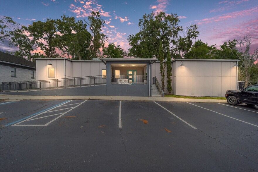 2300 SE 17th St, Ocala, FL à vendre - Photo du bâtiment - Image 1 de 22