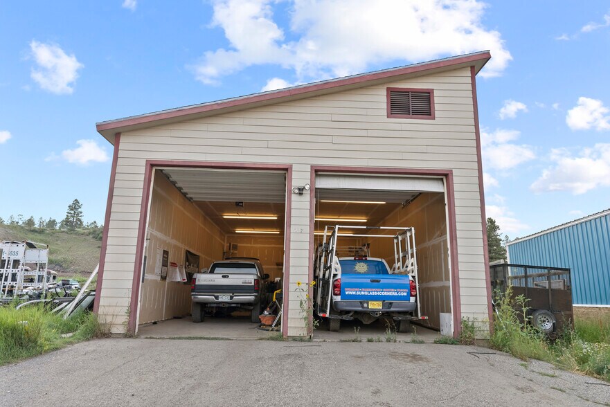 2115 Eagle Dr, Pagosa Springs, CO à vendre - Photo du bâtiment - Image 2 de 33