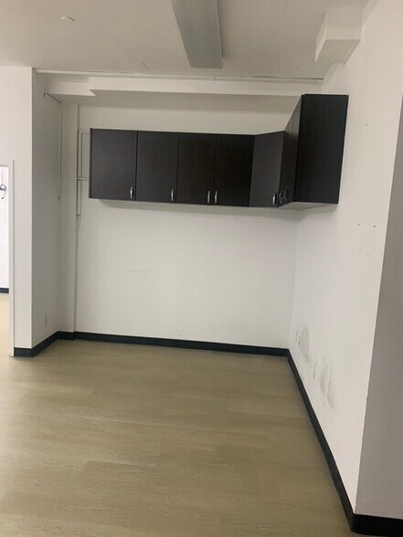 229 Parkville Ave, Brooklyn, NY à louer - Photo intérieure - Image 3 de 7