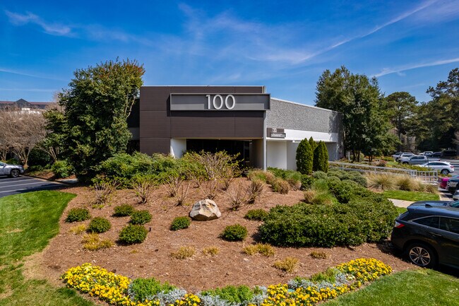 Plus de détails pour 120 Interstate N Pky E SE, Atlanta, GA - Local d'activités à louer