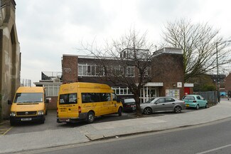 Plus de détails pour 181 Mortimer Rd, Londres - Bureau à louer
