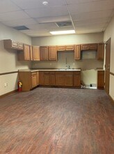 3070 Lumby Dr, Decatur, GA à louer Photo intérieure- Image 2 de 9