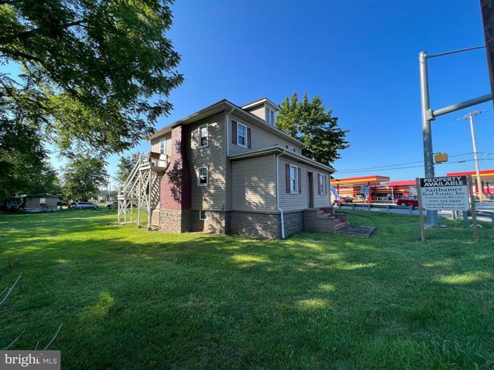 100 Walnut Bottom Rd, Shippensburg, PA à vendre - Photo du bâtiment - Image 2 de 8