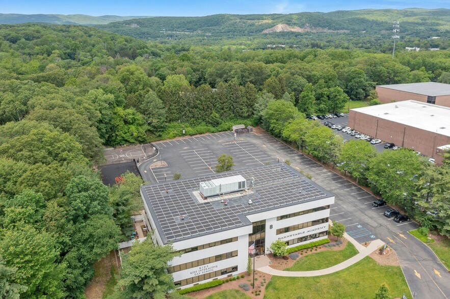 8 Wright Way, Oakland, NJ à vendre - Aérien - Image 3 de 5