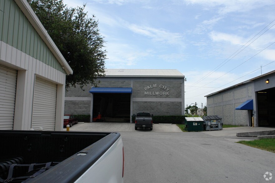 3313 SW 42nd Ave, Palm City, FL à vendre - Photo du bâtiment - Image 2 de 2