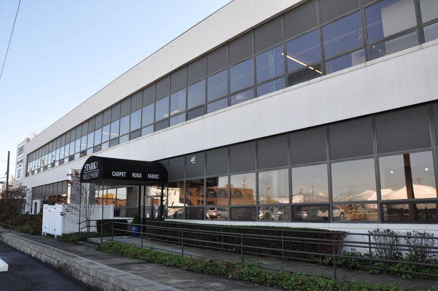 375 Fairfield Ave, Stamford, CT for lease - Building Photo - Image 3 of 4