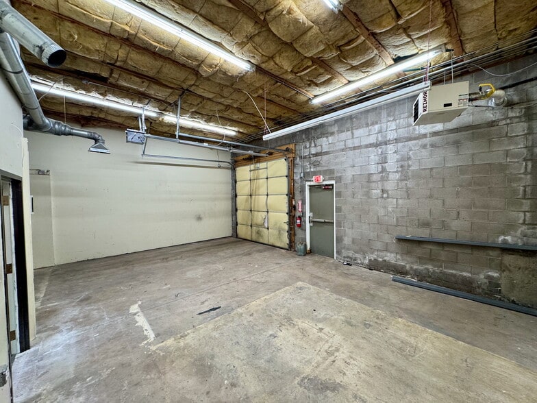 1020 Ford St, Colorado Springs, CO for lease - Building Photo - Image 3 of 16