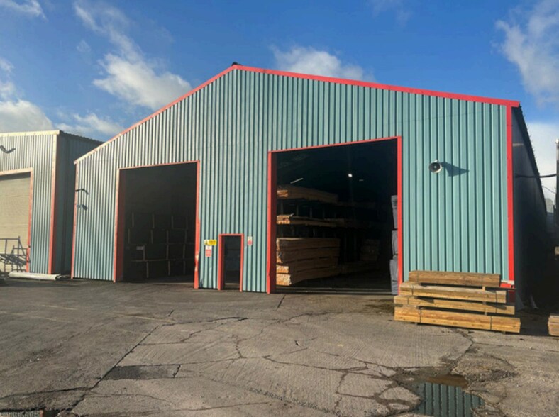 1-7 Clipper Rd, Cardiff à louer - Photo du bâtiment - Image 2 de 2