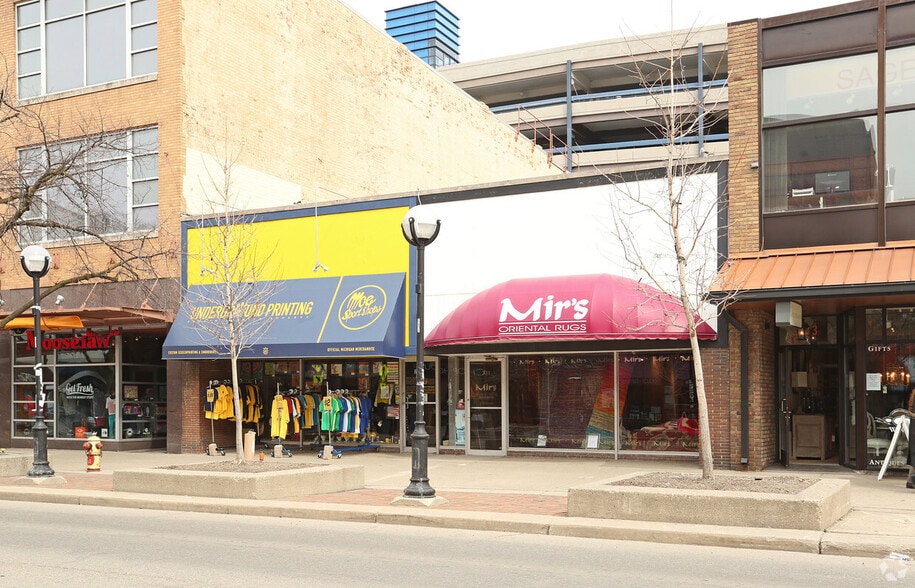 327-331 S Main St portefeuille de 3 propriétés à vendre sur LoopNet.ca - Photo du bâtiment - Image 3 de 5