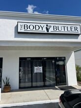 26230-26316 Wesley Chapel Blvd, Lutz, FL for lease Building Photo- Image 1 of 3