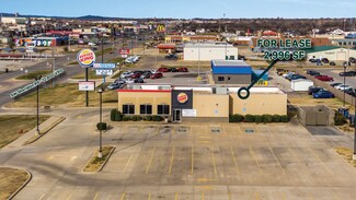 Plus de détails pour 206 SW Sheridan Rd, Lawton, OK - Vente au détail à louer