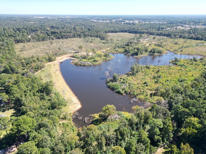 Greenwood Road, Shreveport, LA for sale - Building Photo - Image 2 of 34