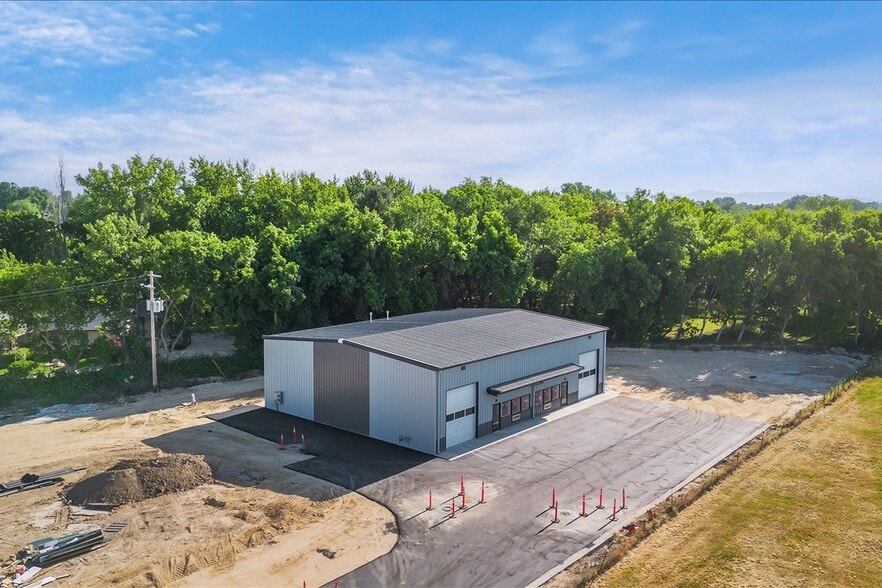 80 N Happy Valley Rd, Nampa, ID for sale - Building Photo - Image 1 of 17