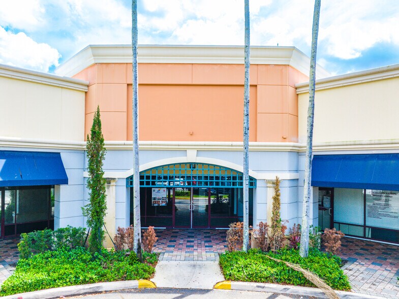 15060 Jog Rd, Delray Beach, FL à louer - Photo du bâtiment - Image 2 de 27