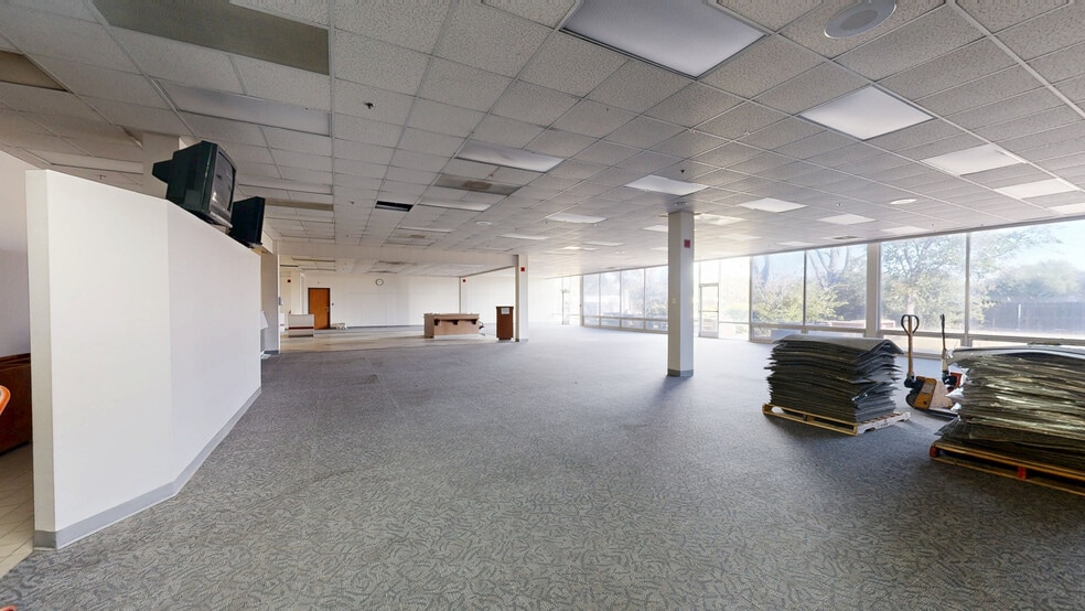 2701 S Johnson St, San Angelo, TX for sale - Matterport 3D Scan - Image 3 of 24