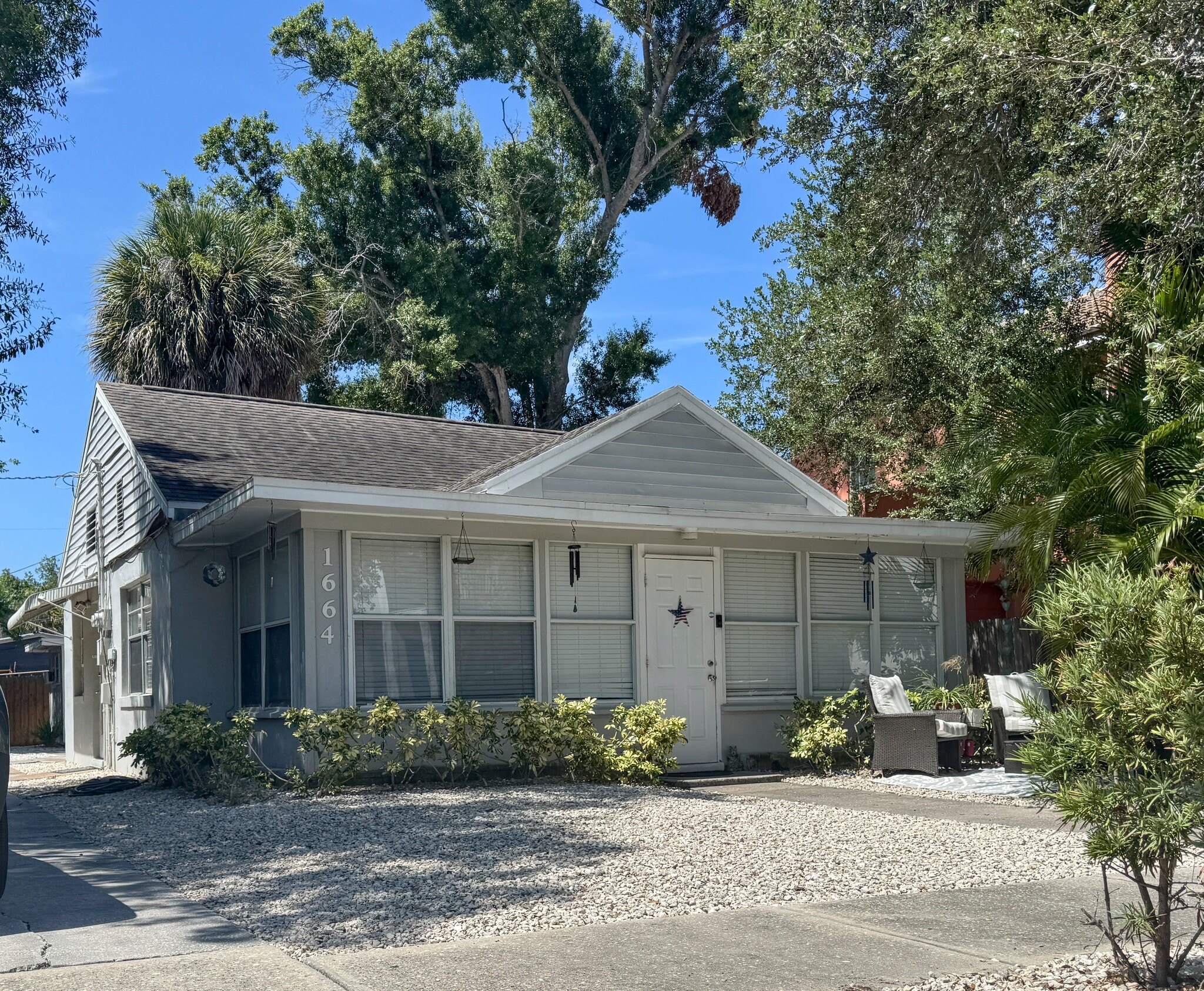 1664 9th St, Sarasota, FL for sale Primary Photo- Image 1 of 5