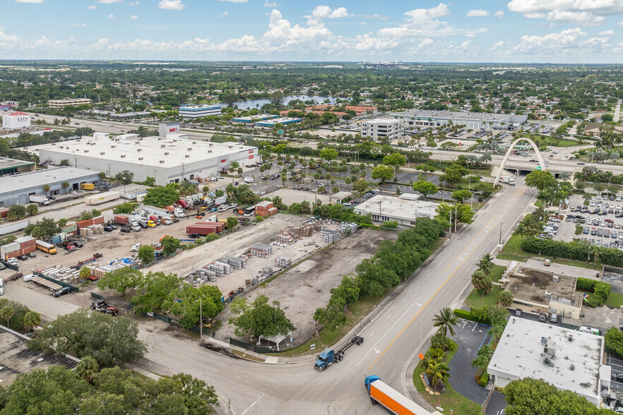 1400 NW 165th st, Miami Gardens, FL for lease - Aerial - Image 2 of 13