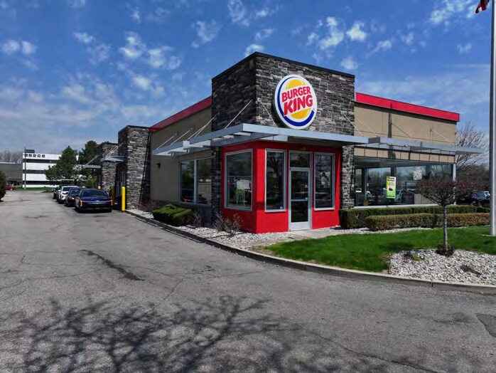 26211 W 12 Mile Rd, Southfield, MI for sale - Building Photo - Image 2 of 2