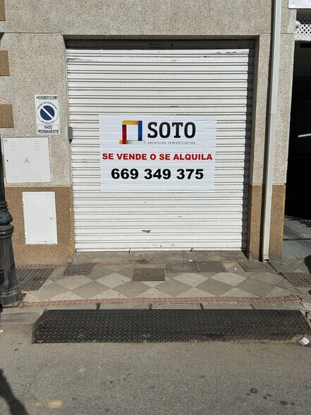 Calle Puerto Rico, 42, Atarfe, Granada à louer - Photo du bâtiment - Image 2 de 6