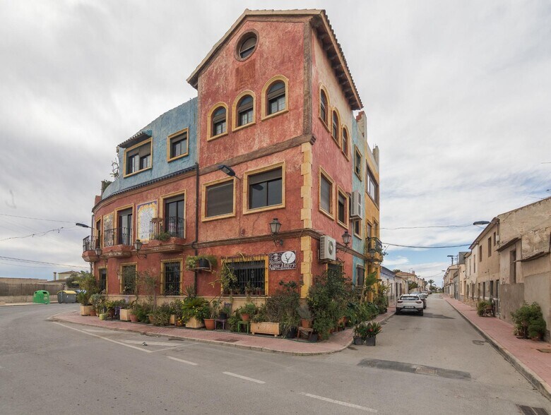 Commerce de détail dans Crevillent, Alicante à vendre - Photo du bâtiment - Image 2 de 35