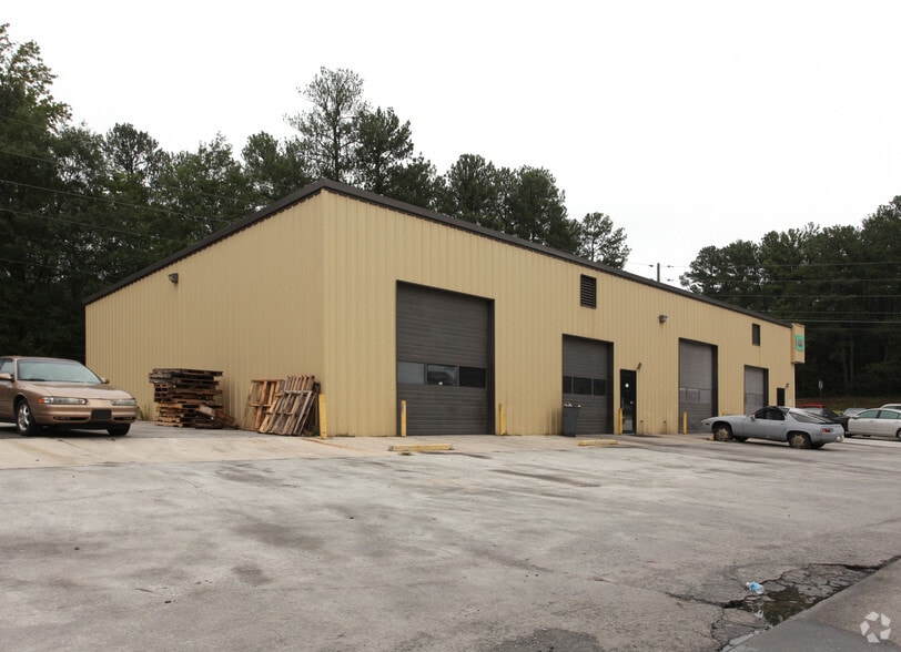 8661 Covington Hwy SW, Conyers, GA à vendre - Photo du bâtiment - Image 2 de 11