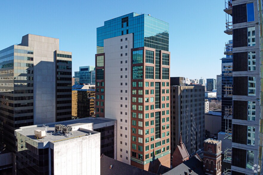 150 Metcalfe St, Ottawa, ON à louer - Photo du bâtiment - Image 3 de 3