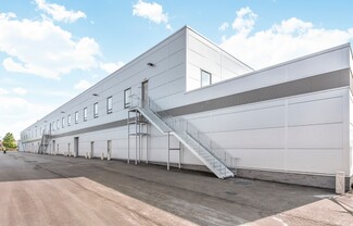 Plus de détails pour 56 Magnet Rd, Wembley - Industriel/Logistique à louer