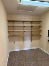 8089 Walnut Run Rd, Cordova, TN for lease Interior Photo- Image 1 of 8