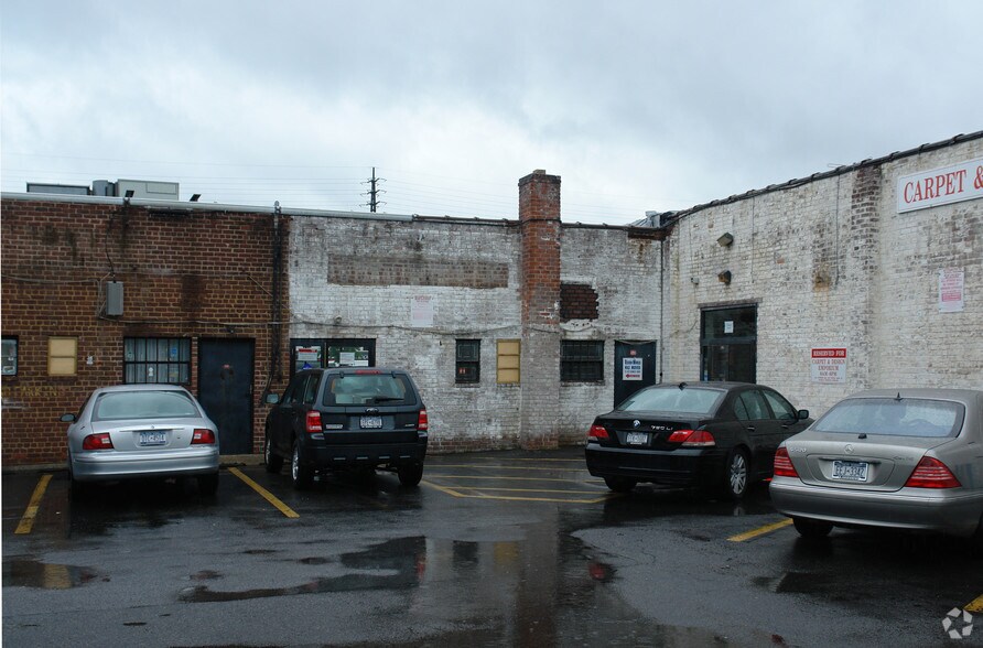 469-485 Sunrise Hwy, Lynbrook, NY à louer - Photo du bâtiment - Image 2 de 5