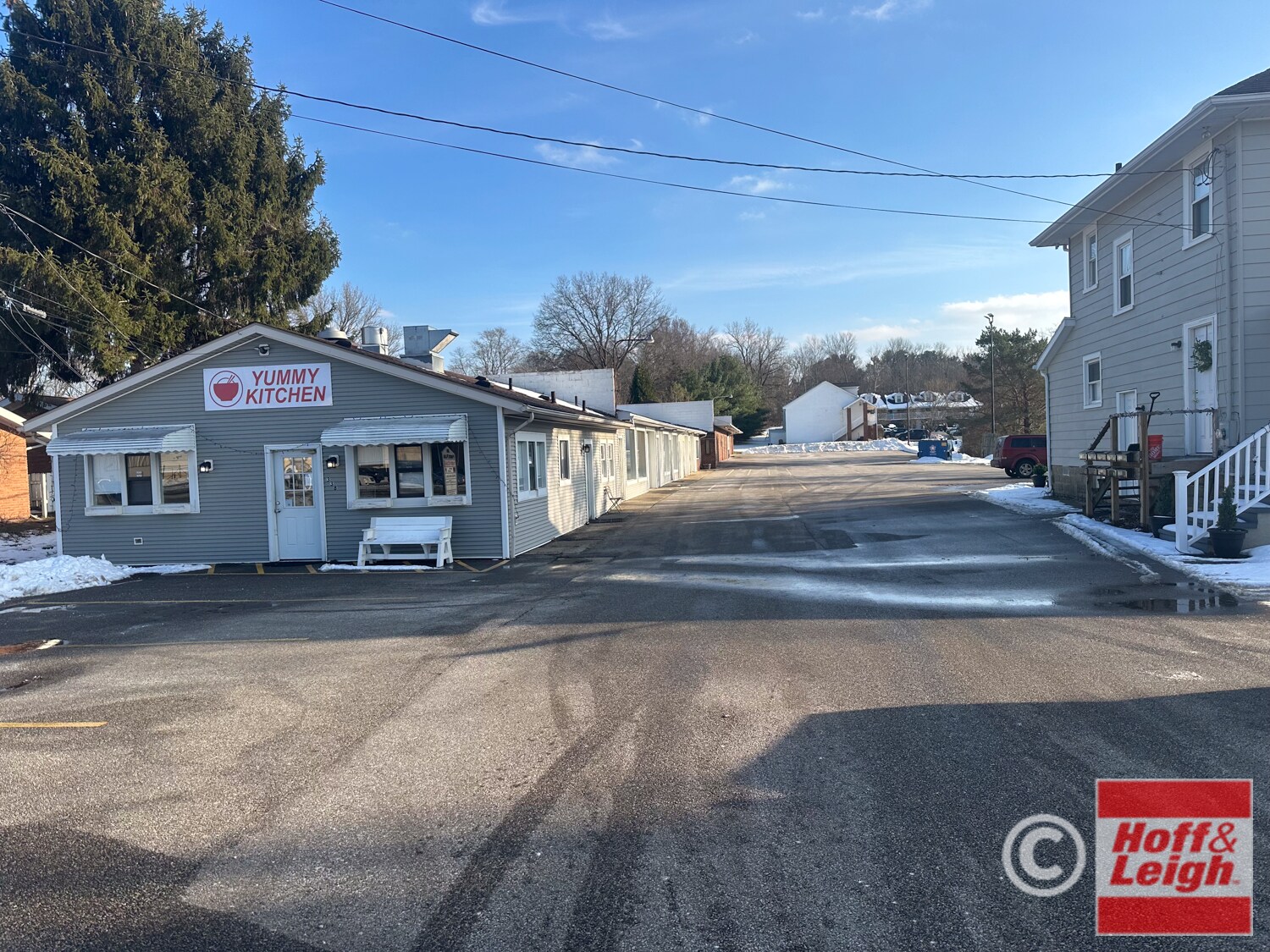 338 Northeast Ave, Tallmadge, OH for lease Primary Photo- Image 1 of 6
