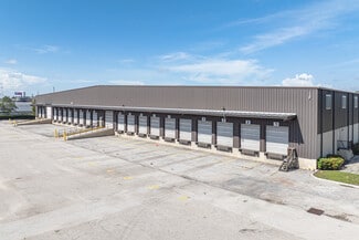 Plus de détails pour 1900 NW 21st Ave, Fort Lauderdale, FL - Industriel à louer